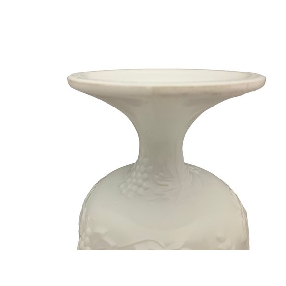 Colony Harvest Milk Glass Planter / Compote 6.5" Tall - Picture 6 of 7